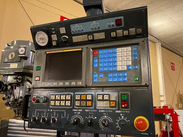 牧野フライス製作所 AVⅢNC-85 NC立フライス