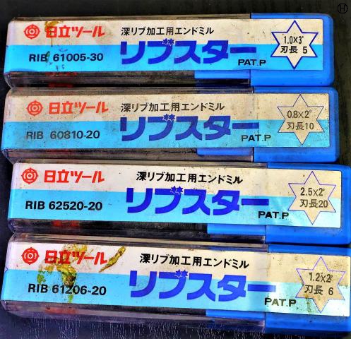 日立ツール 一山 4個 未使用 エンドミル