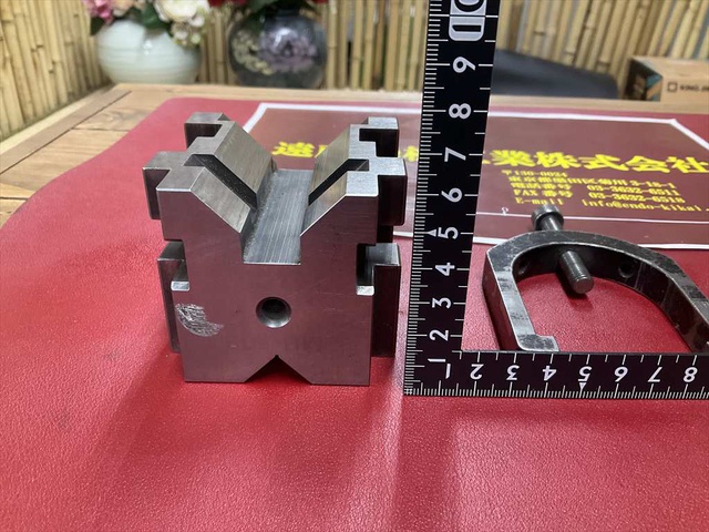 榮製機 NEOTEC MB503 寸法70×70×H60mm 38/20mm 精密Vブロック