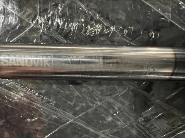 SANDVIK TM215-419150 1620 ソリッドエンドミル