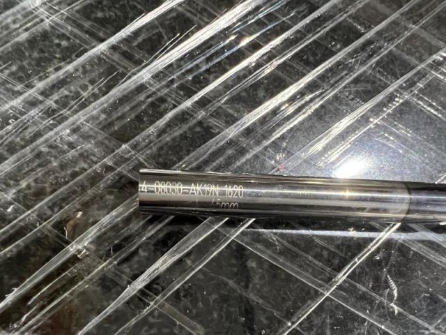 SANDVIK R216.44-08030-AK19N ソリッドエンドミル