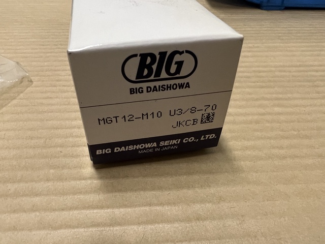 大昭和精機 BIG MGT12-M10 U3/8-70 メガシンクロタッピングホルダー