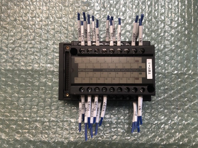 三菱電機 A6TBXY36 コネクタ端子台変換ユニット