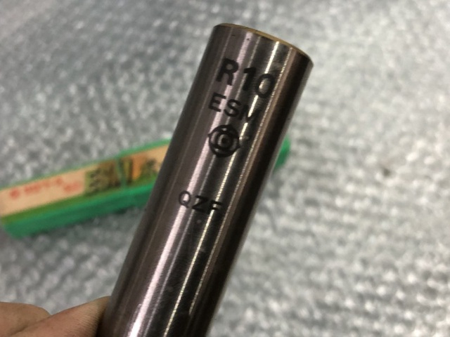 日立ツール R10 ESMエンドミル