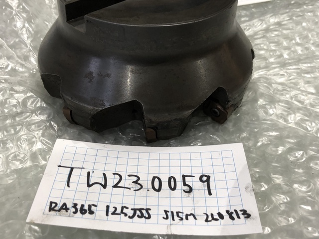 SANDVIK R365-125JSS フライスカッター