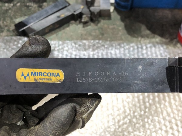 MIRCONA L157S-2525x20x3+L151S2525x20x5 バイトホルダー2本