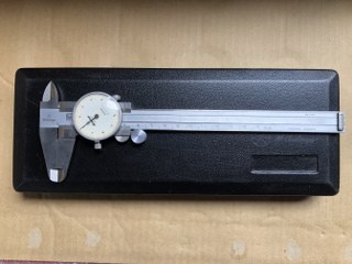 ミツトヨ 15cm ダイヤルノギス