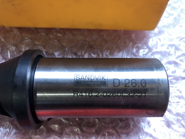 SANDVIK R416.2-0260L32-21 フルカットドリル