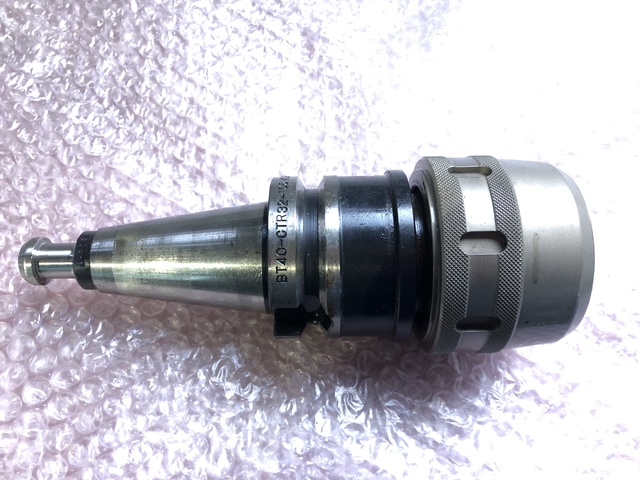 黒田精工 KKS BT40-CTR32-105 BT40ミーリングチャック