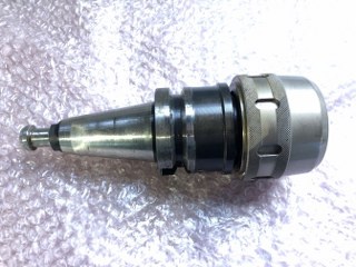 黒田精工 KKS BT40-CTR32-105 BT40ミーリングチャック