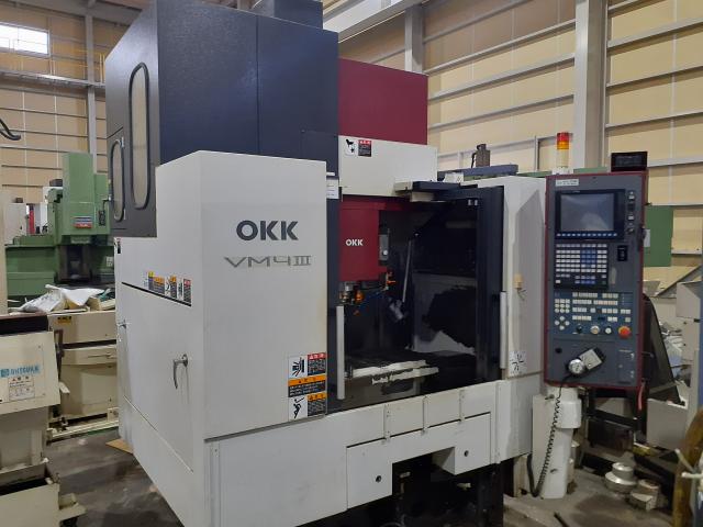 OKK VM4Ⅲ 立マシニング(BT40)