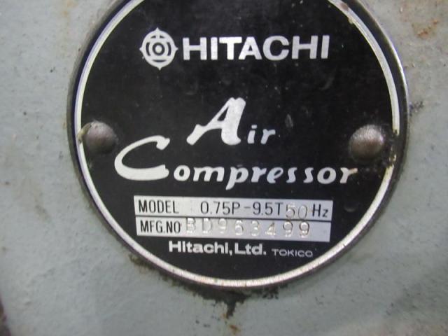 日立 HITACHI 0.75P-9.5T 0.75kwコンプレッサー