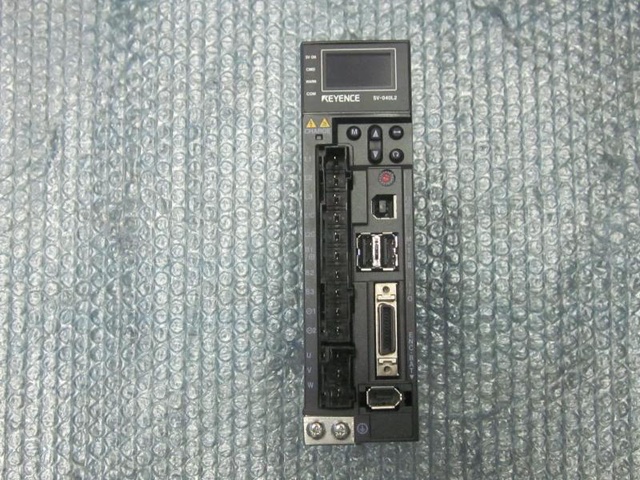 キーエンス SV-040L2 サーボアンプ