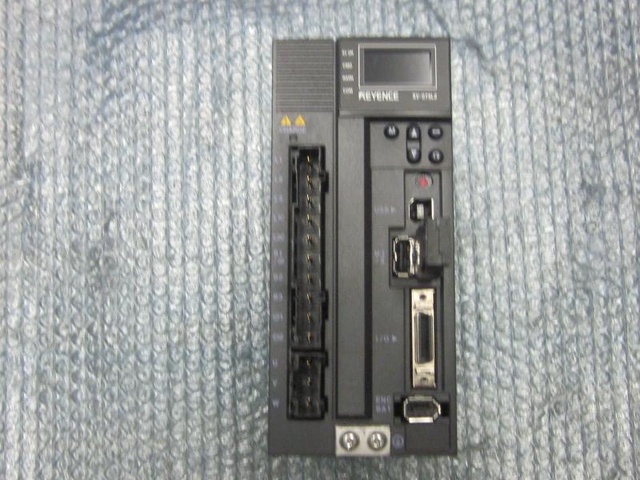 キーエンス SV-075L2 サーボアンプ