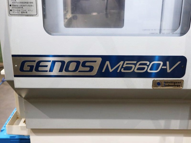 オークマ GENOS M560-V 立マシニング(BT40)