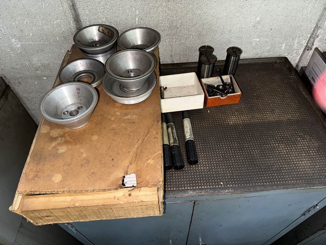 飯田鐵工所 GE-120S 工具研削盤