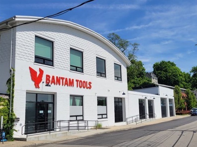 BANTAM TOOLS 卓上CNCフライス加工機