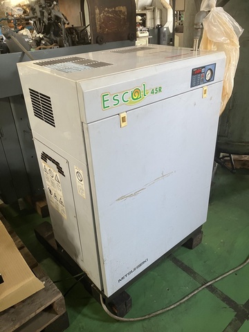 三井精機工業 ESCAL45R 3.7kwコンプレッサー